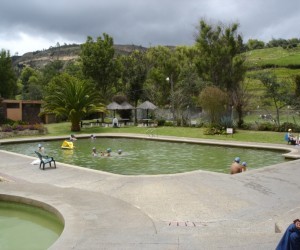 Piscinas termales. Fuente Uff.Travel